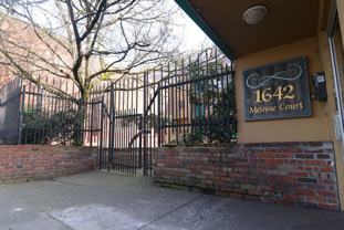 Melrose Court Apartments - Photo 1 of 1