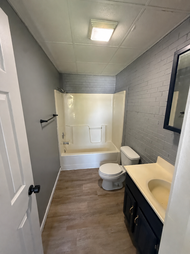 1109 South Main StreetApt 210 #210 - Photo 5 of 6