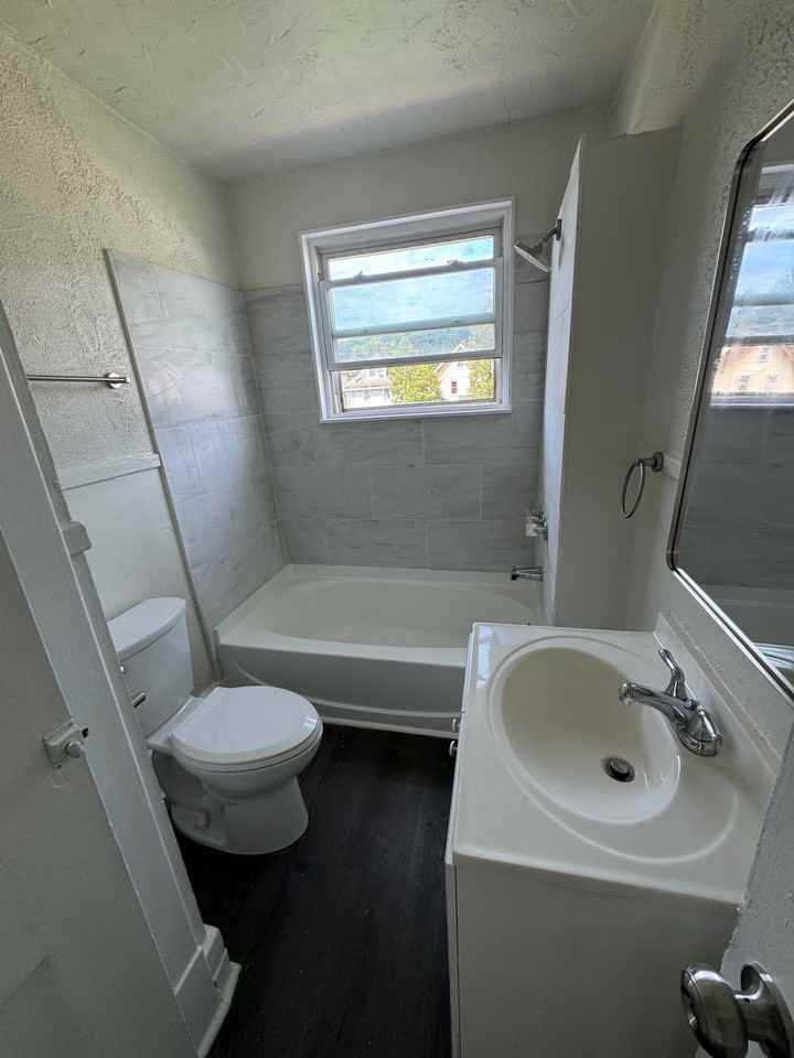 331 4th Ave #335 - Photo 4 of 13