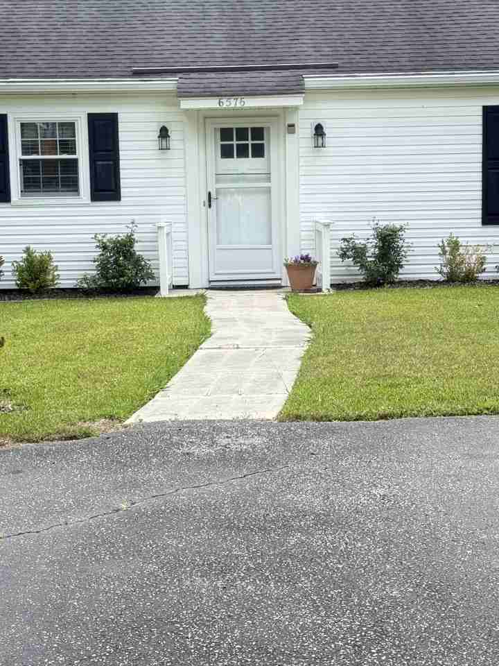 6576 Pebble Beach Cres #1 - Photo 2 of 33