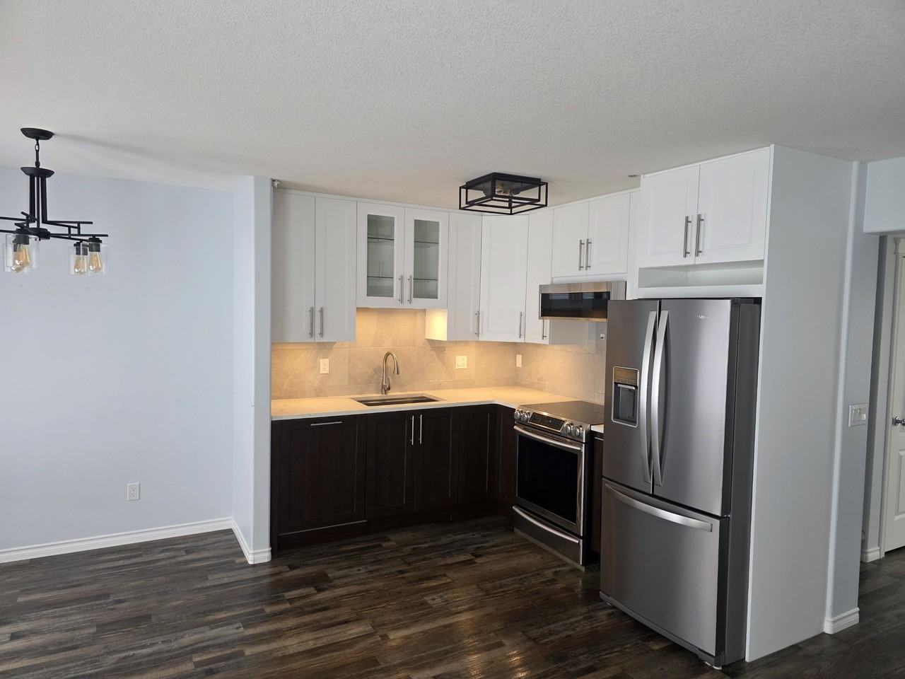 445 Bayfield Cres #137 - Photo 6 of 17