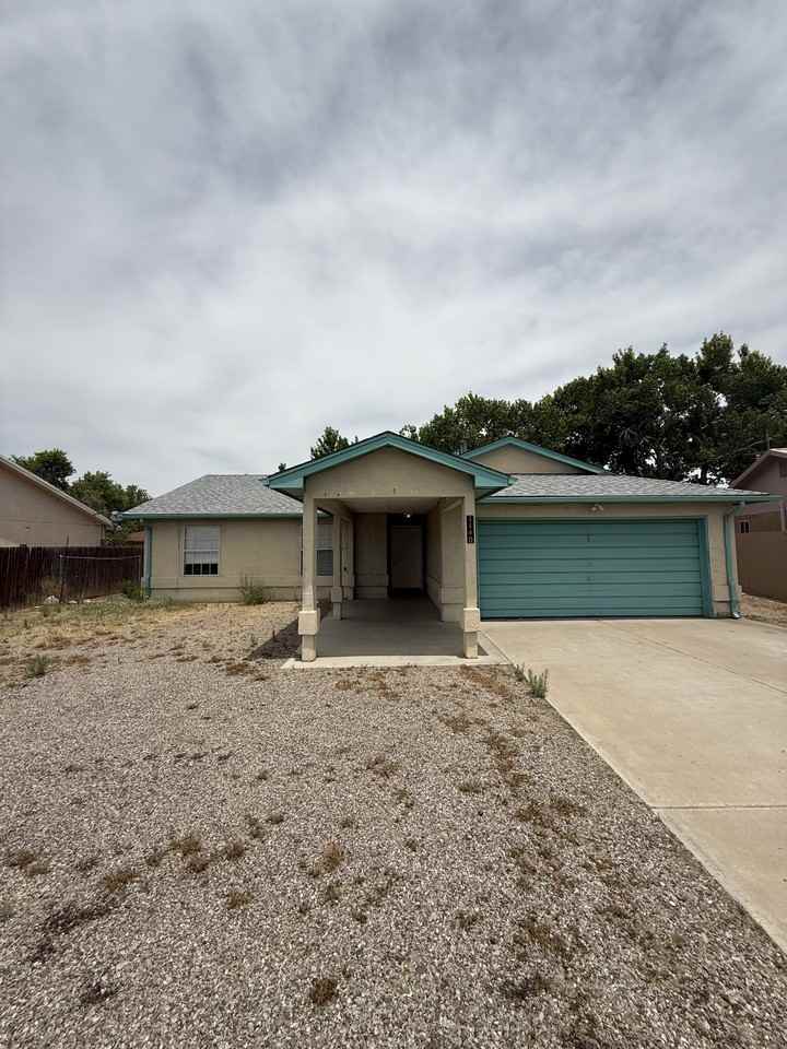 1140 Elm Ct #1 - Photo 2 of 19