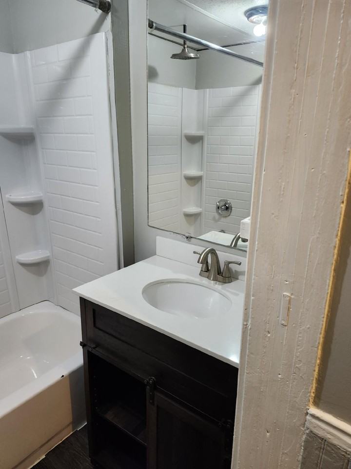 1504 15th Street1st Floor #1stFL - Photo 7 of 9
