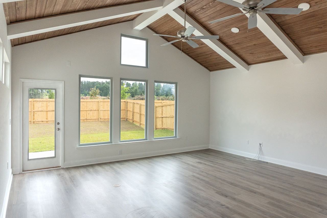 1414 Landon Hills Dr #1 - Photo 4 of 18