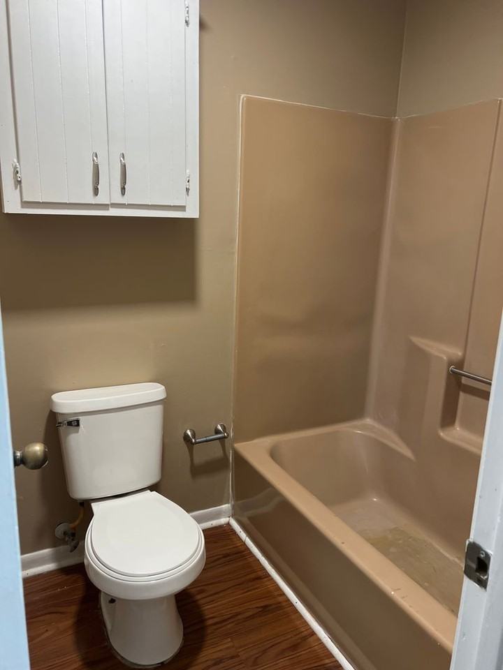1109 Shasta Dr - Photo 4 of 5