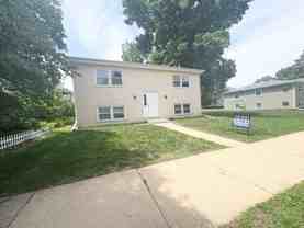 1106 McLean - Photo 1 of 1