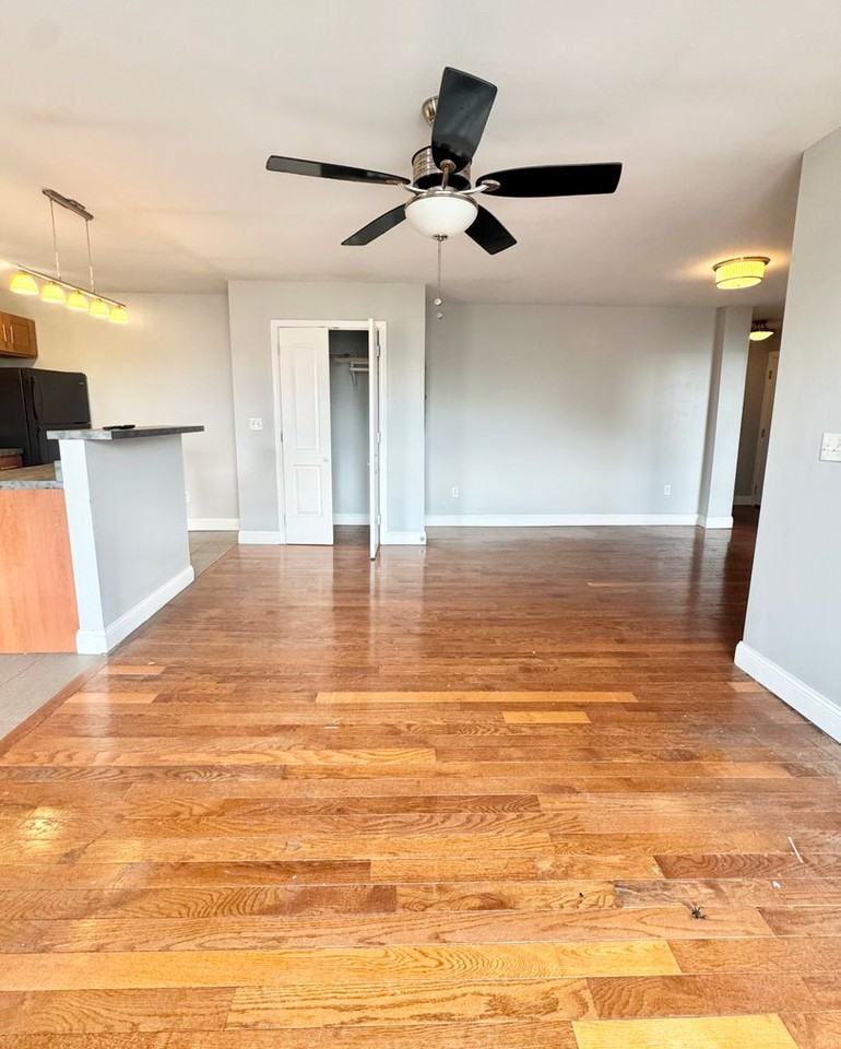 5700 Ogontz Ave. - Photo 5 of 22