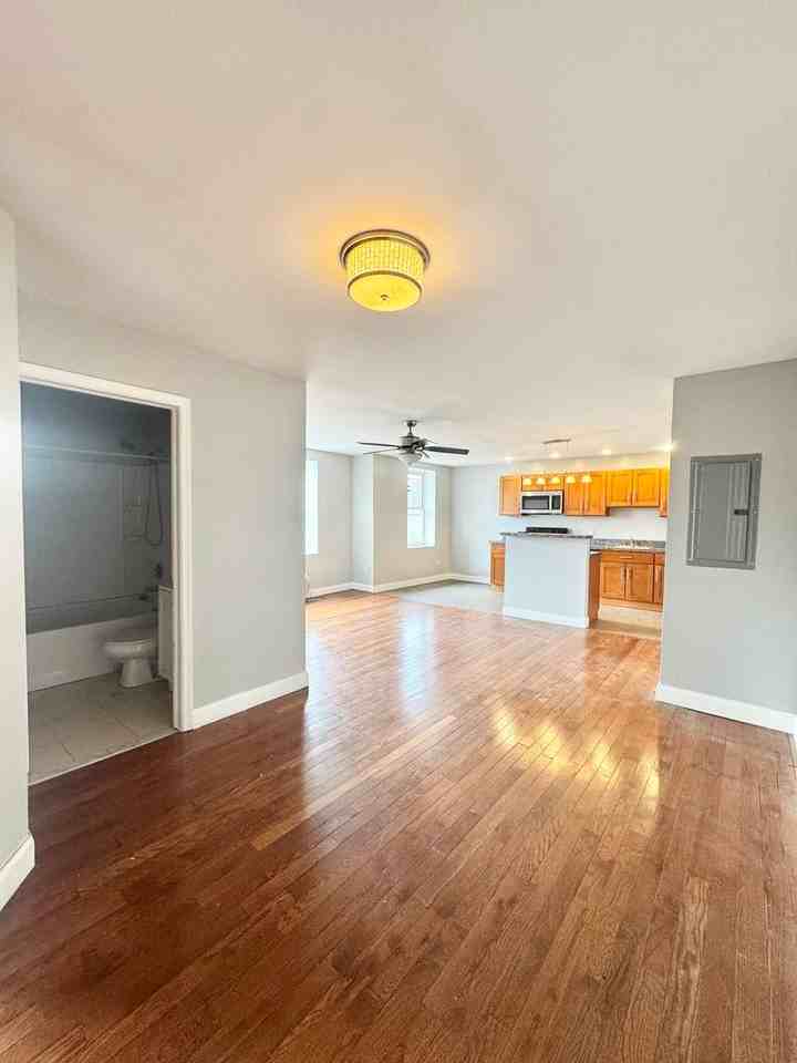 5700 Ogontz Ave. - Photo 7 of 22