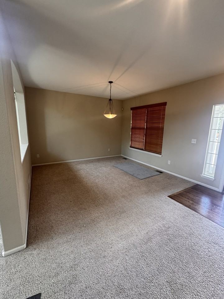 10044 Franklin St #1 - Photo 7 of 20