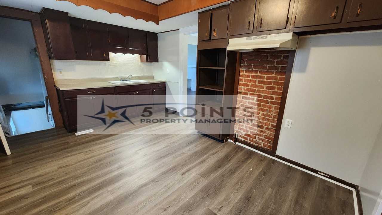 20609 Hillgrove Ave #1 - Photo 5 of 19