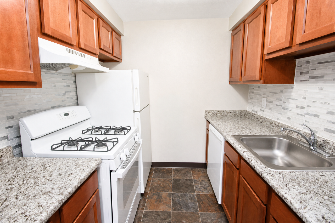 5560 LIBRARY ROADAPARTMENT 204 #5560-204 - Photo 2 of 7