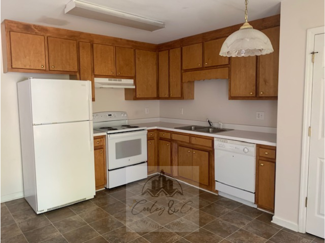 110 Anna Street9 #1 - Photo 2 of 16