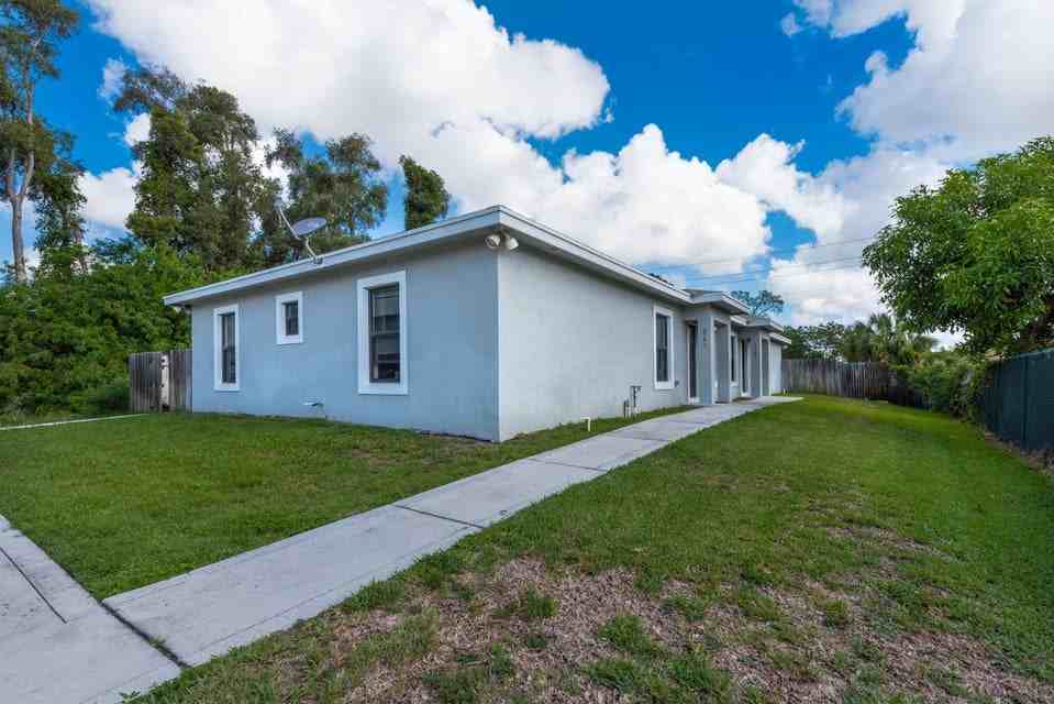 4743 Myla Ln #1 - Photo 2 of 37