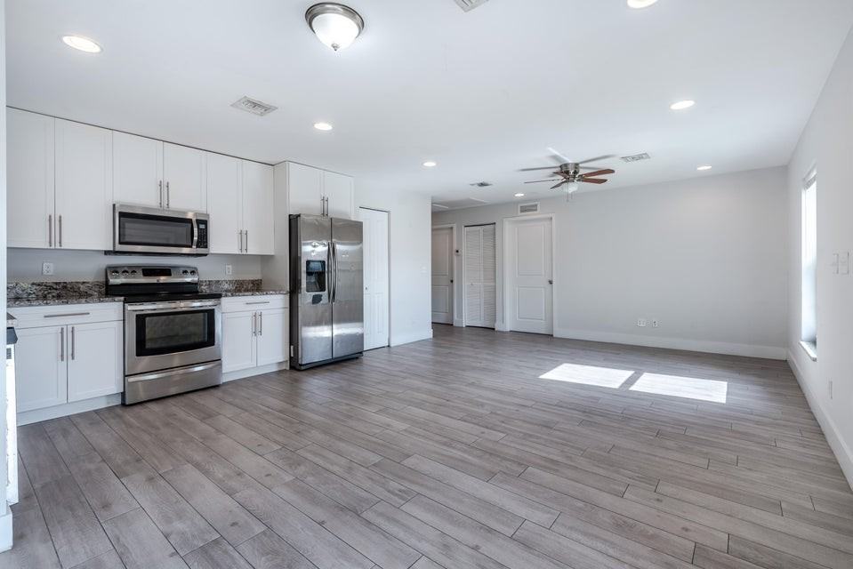 4743 Myla Ln #1 - Photo 7 of 37