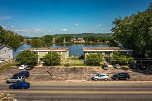 featured image of 1642 Bainbridge St