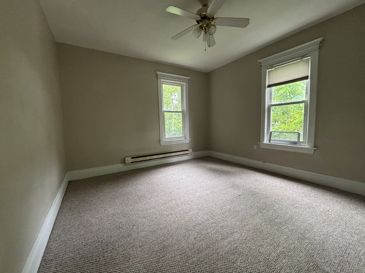 200 Gordon St #1 - Photo 5 of 10