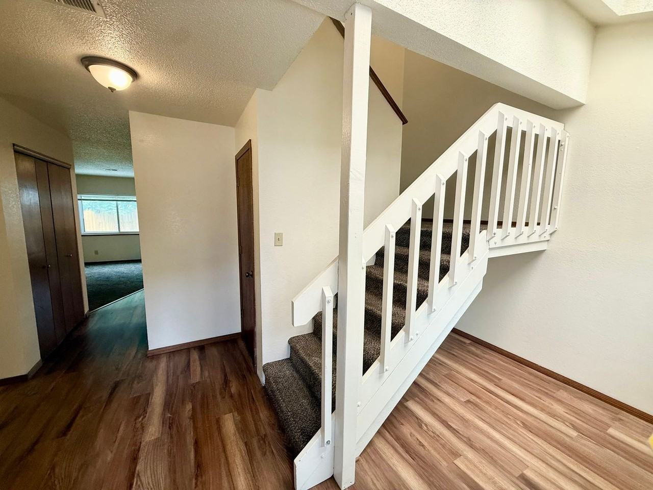 5809 18th St - Photo 3 of 35