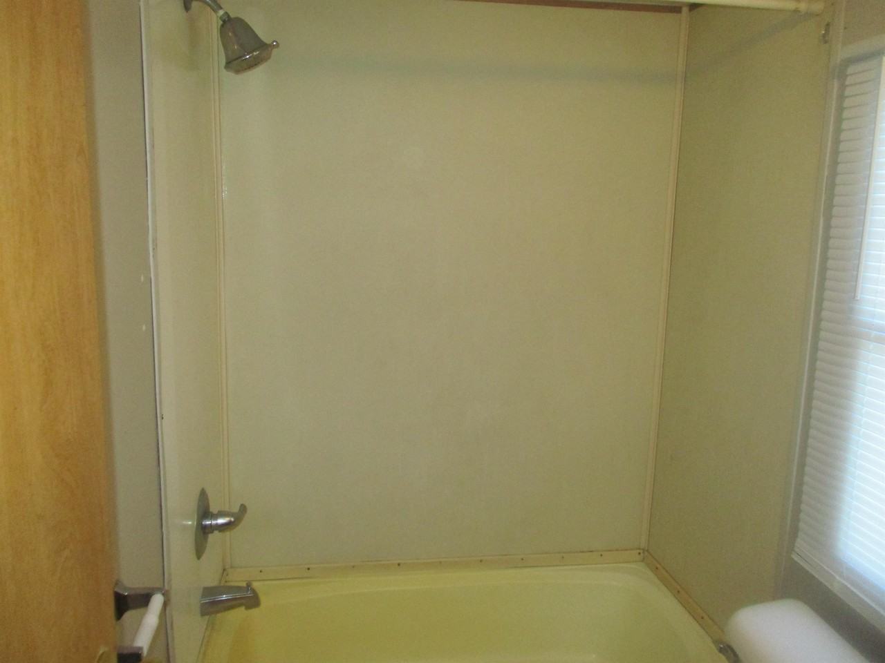 413 Debby St #1 - Photo 7 of 19