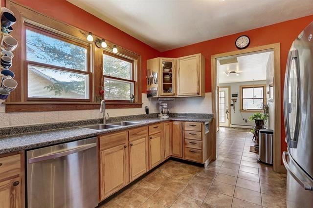 314 E Church St #1 - Photo 4 of 14