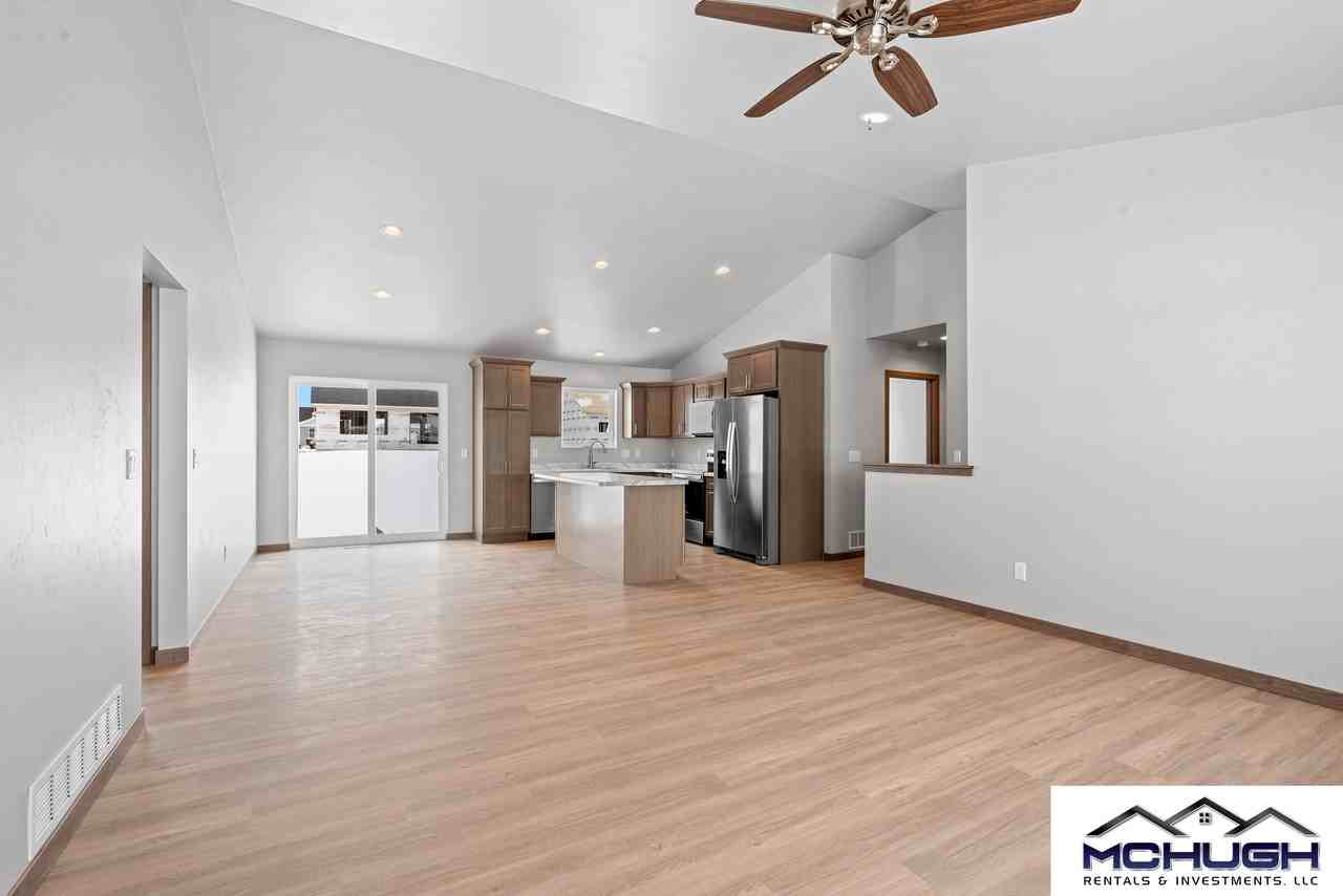 1717 Freeman Dr #1 - Photo 4 of 17