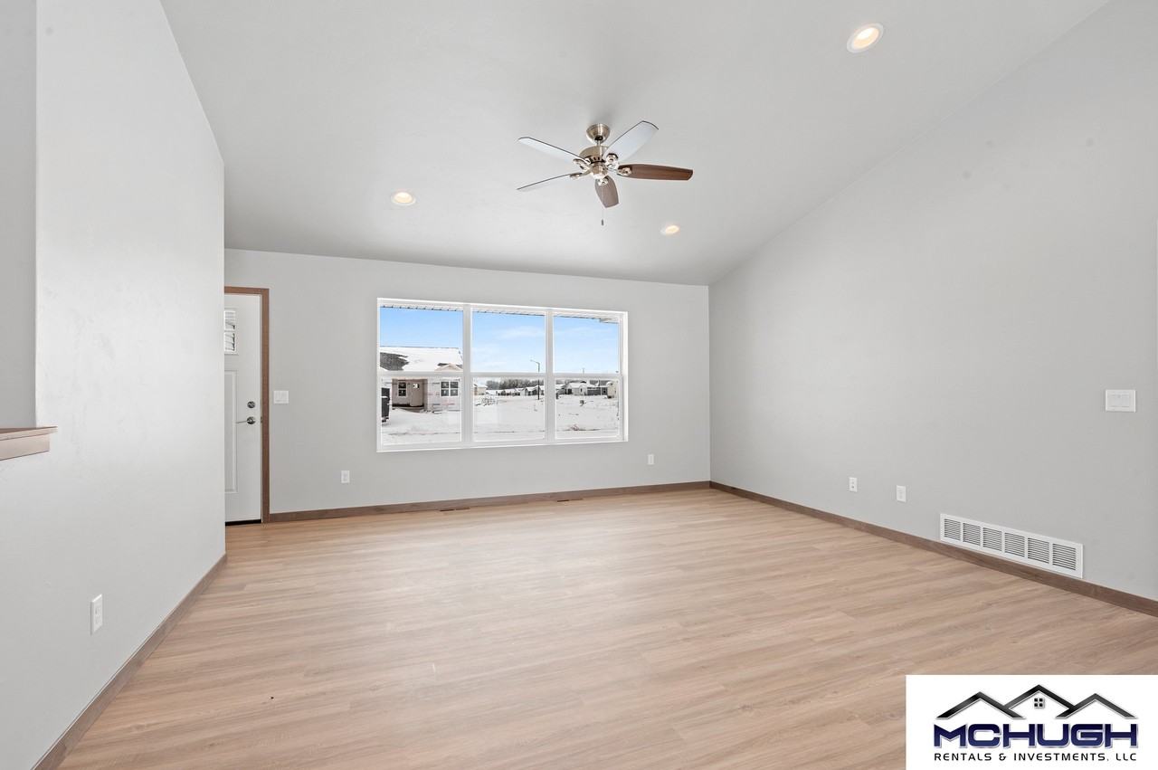1717 Freeman Dr #1 - Photo 5 of 17