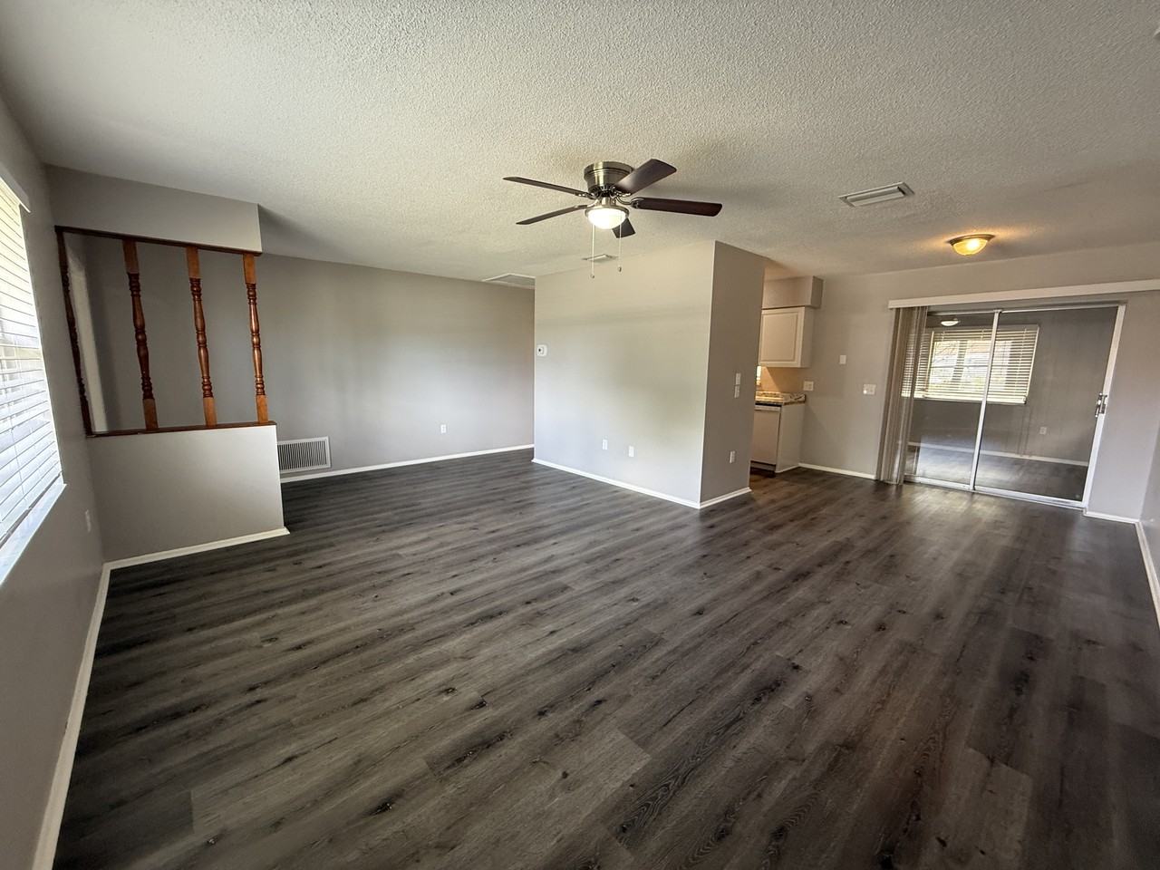 364 Briarwood Rd #1 - Photo 4 of 21