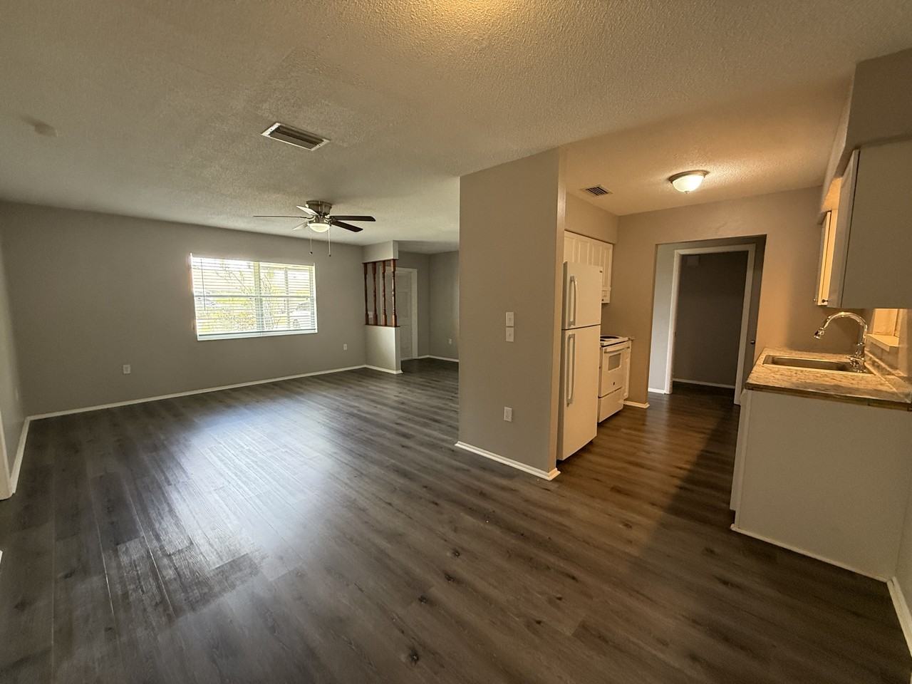 364 Briarwood Rd #1 - Photo 5 of 21