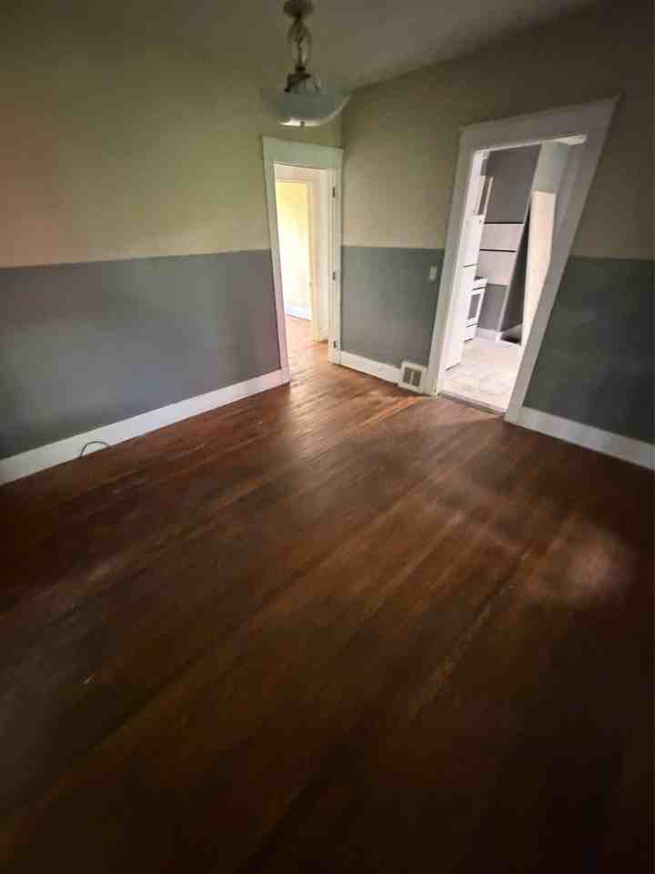 1448 Ohio Ave #1 - Photo 4 of 8