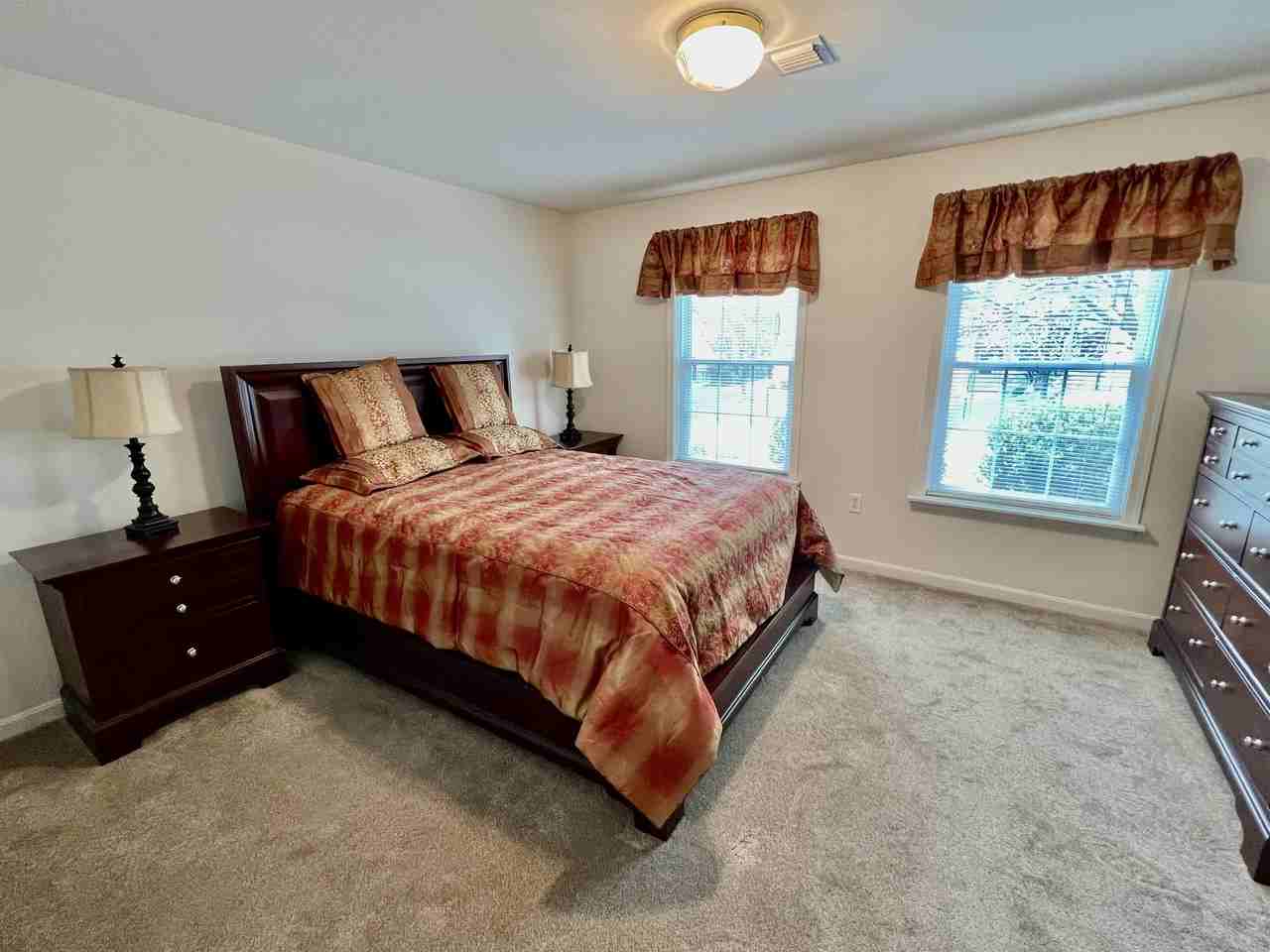 136 Hiddenwood Dr #1 - Photo 3 of 11