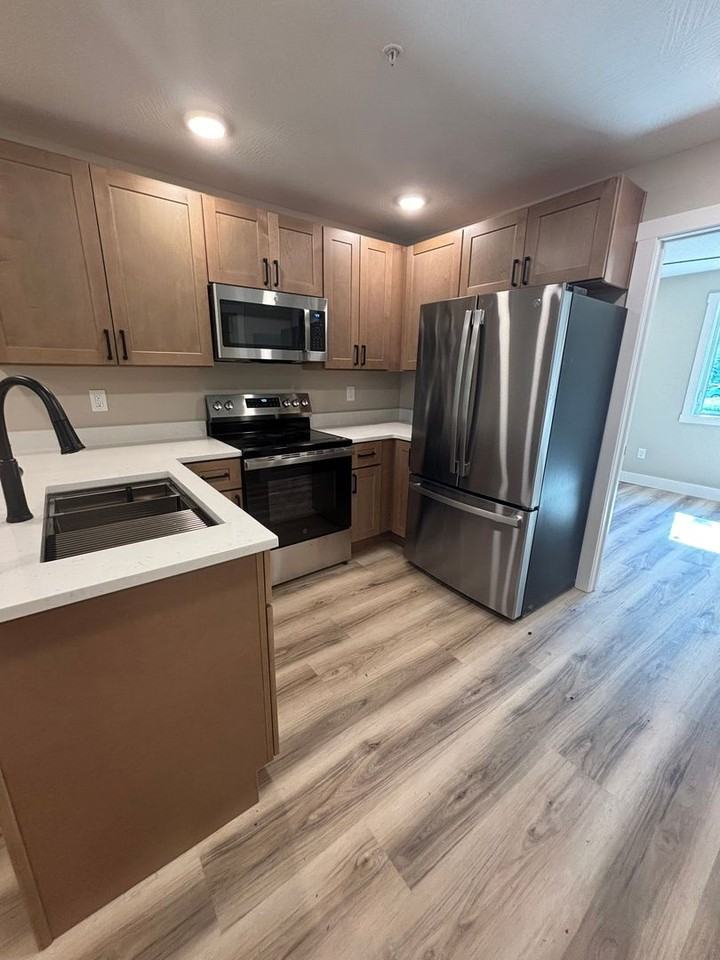 Sycamore Apartments - Photo 5 of 11