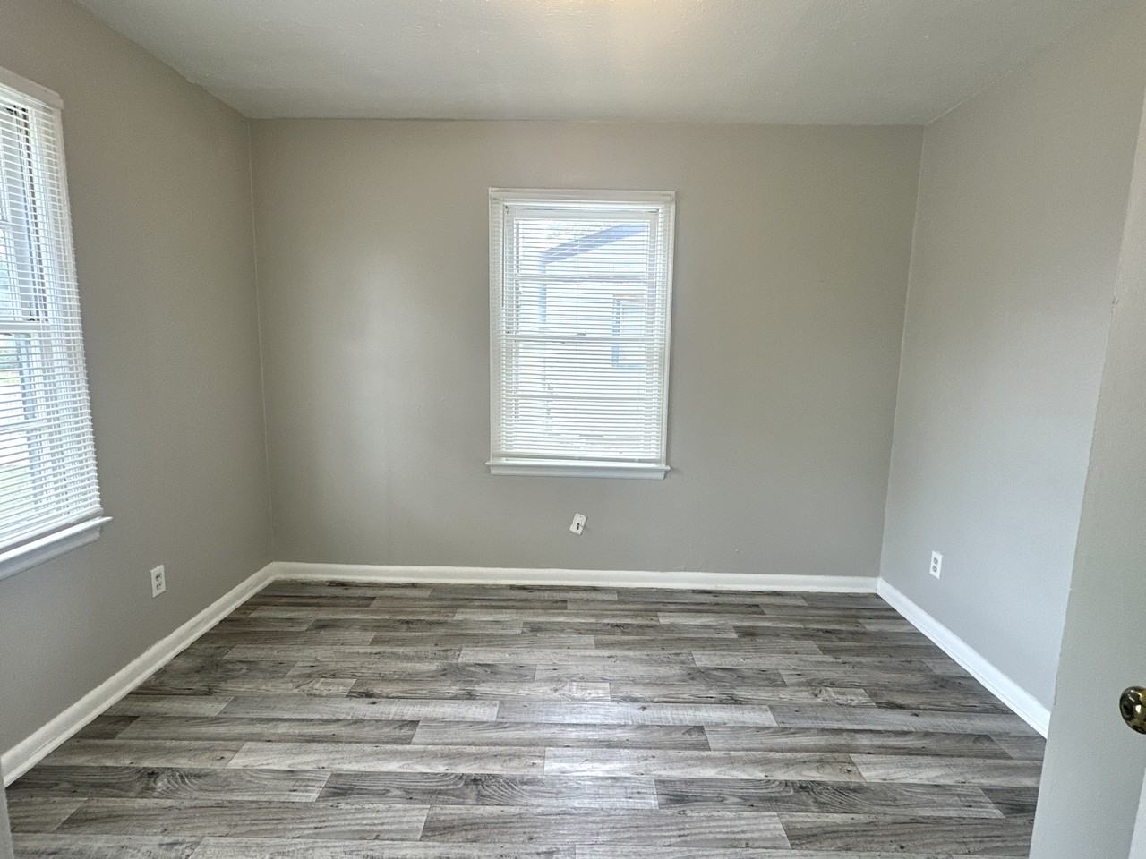 825 Bethune Dr #1 - Photo 5 of 21