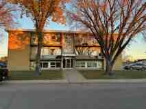 443 Lorne St N #17 - Photo 1 of 1