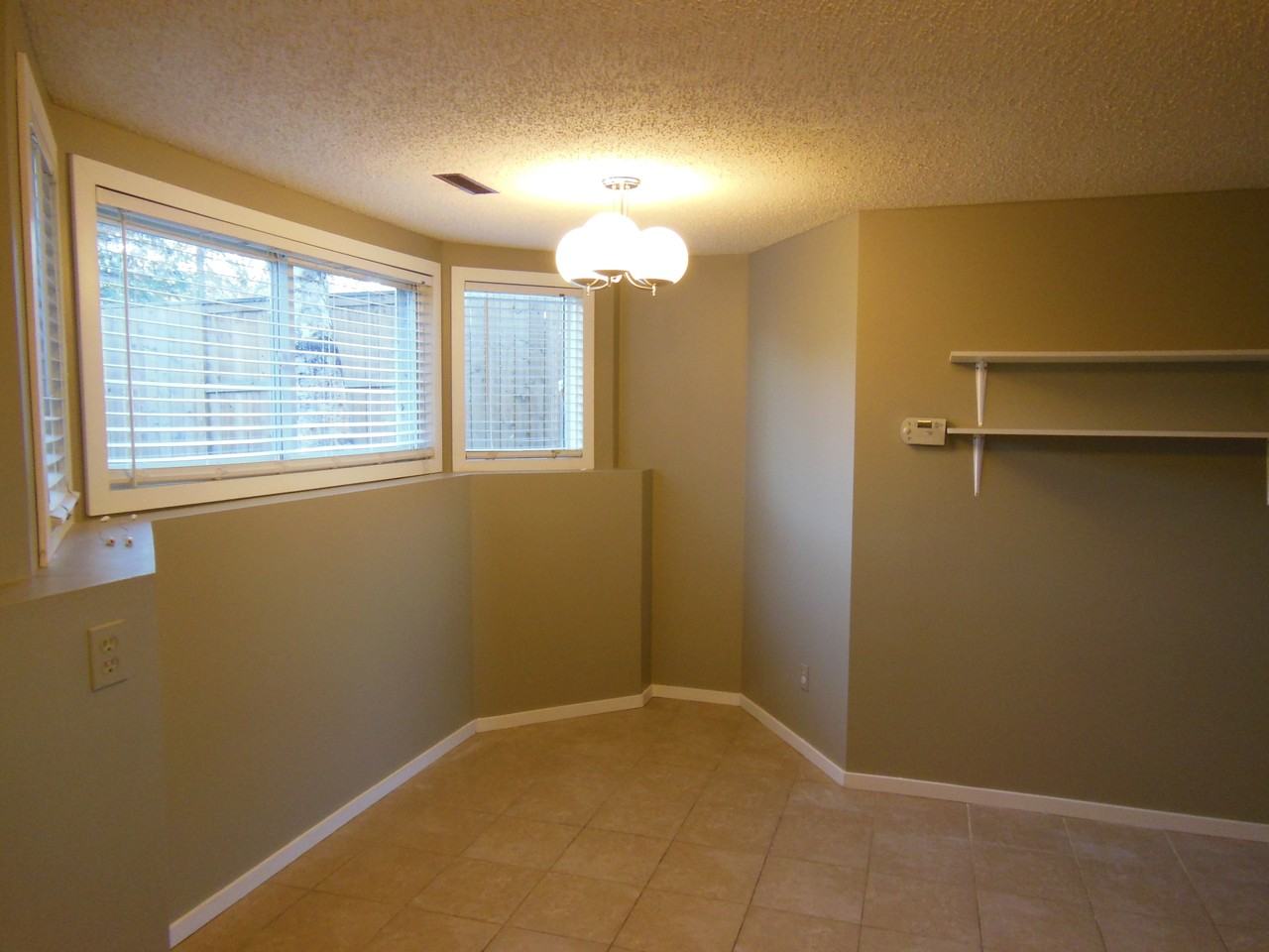 4036 Taylor St E #1 - Photo 4 of 20