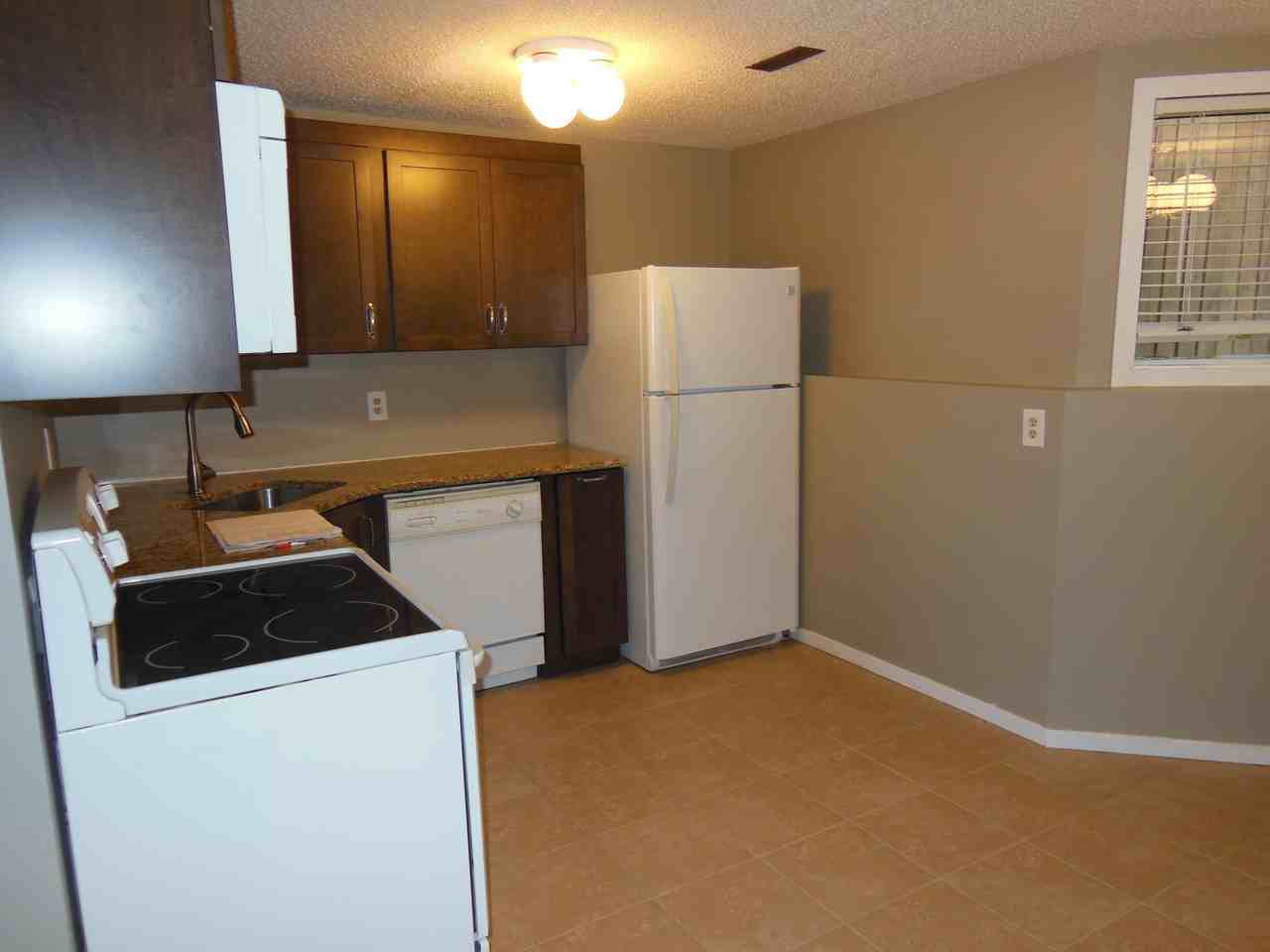 4036 Taylor St E #1 - Photo 7 of 20