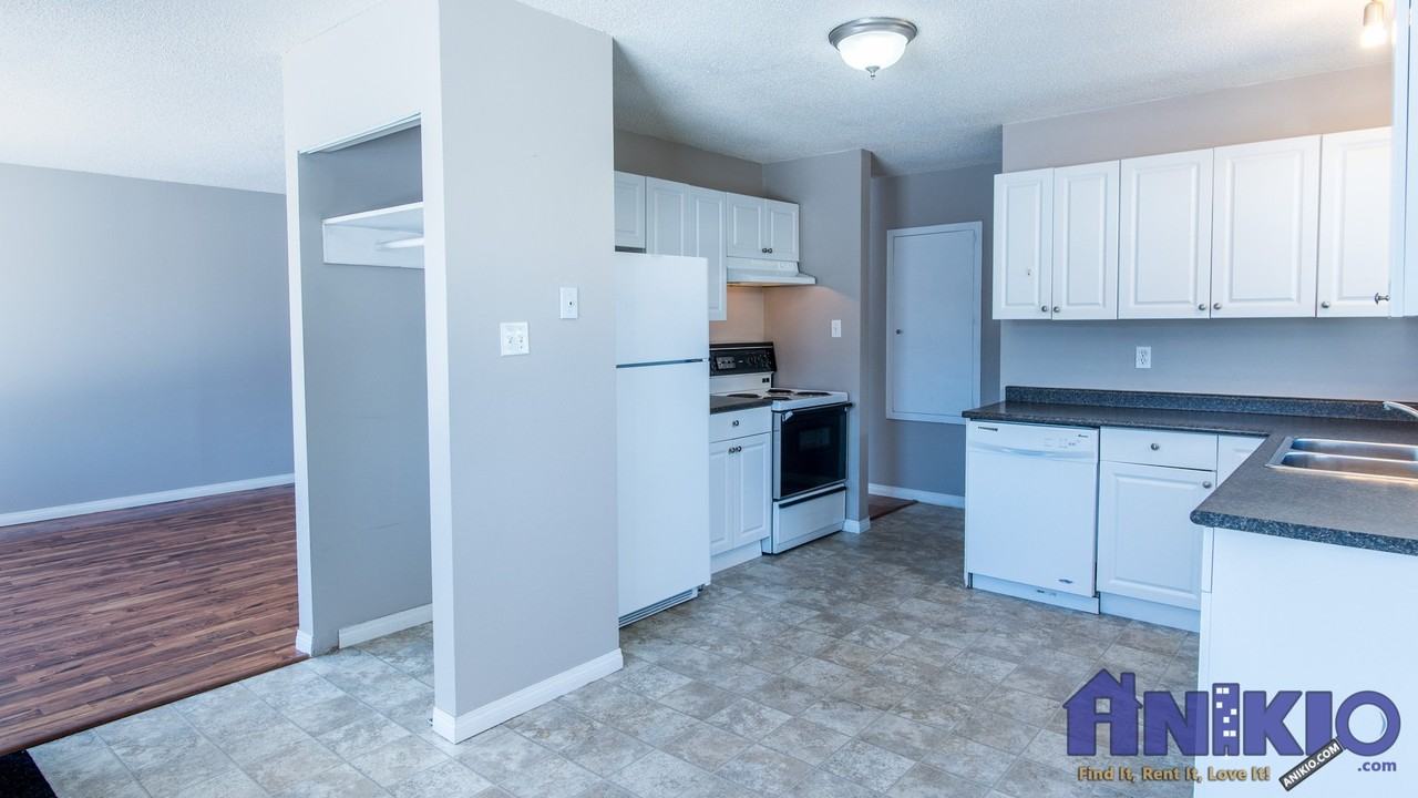 6 O'Neil Cres #A - Photo 4 of 12