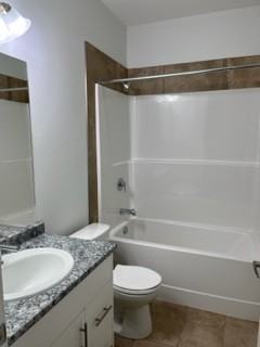 10416 B-10416 99 Ave #F87B - Photo 7 of 10
