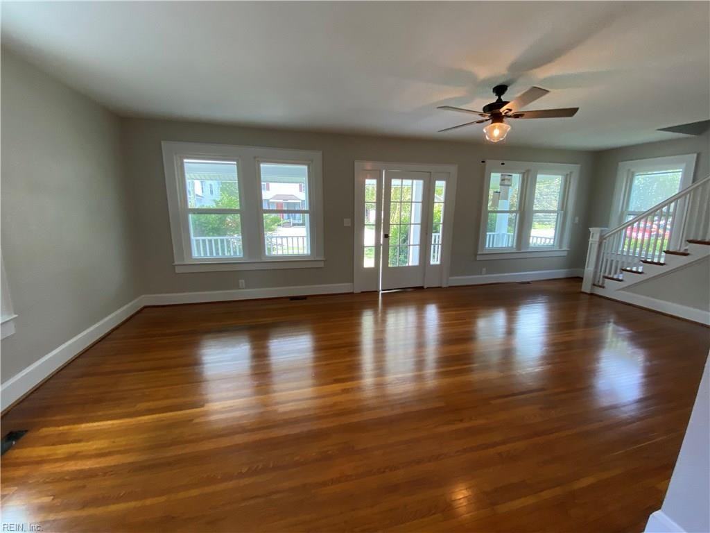 316 Roselynn Ln #1 - Photo 2 of 12