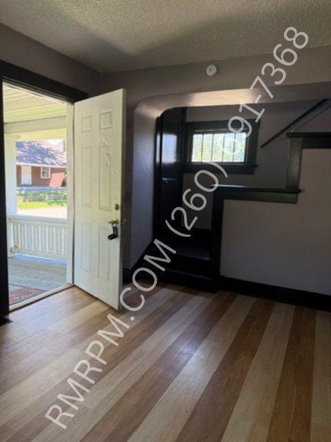 1114 Colerick St #1 - Photo 7 of 34