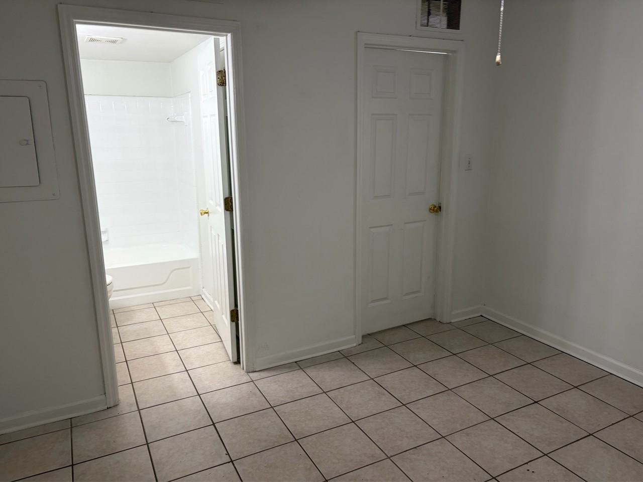 207 Lovelace Dr #5 - Photo 6 of 10