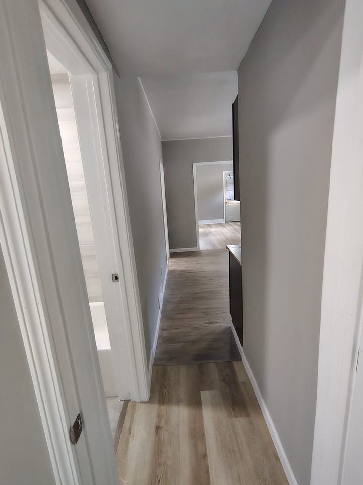 4 Lake Ave #1 - Photo 2 of 12
