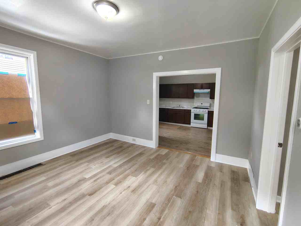 4 Lake Ave #1 - Photo 3 of 12