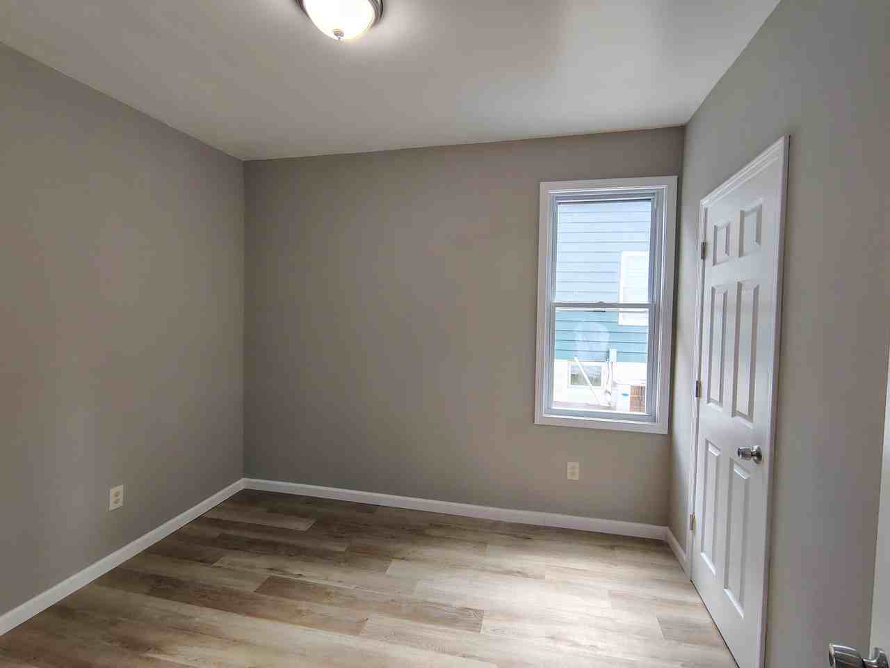 4 Lake Ave #1 - Photo 7 of 12