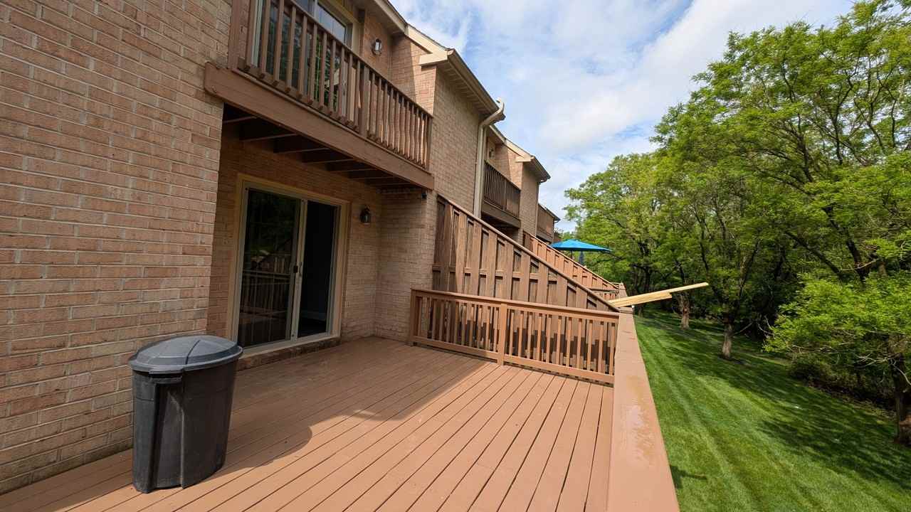 16 Rampart Dr #16 - Photo 3 of 10