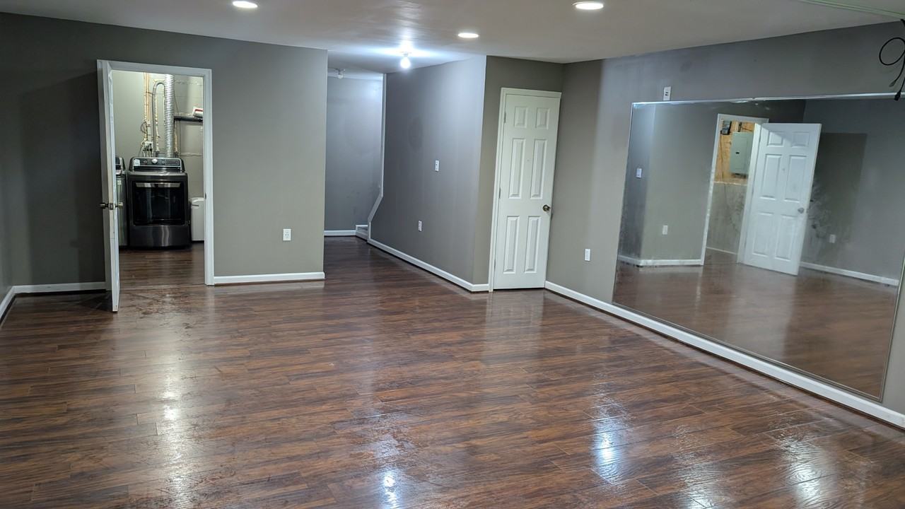 16 Rampart Dr #16 - Photo 4 of 10