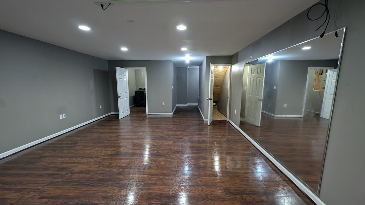 16 Rampart Dr #16 - Photo 5 of 10