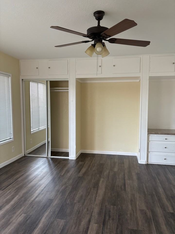 642 E Imperial Hwy #642 - Photo 3 of 4
