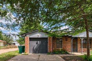 447 Vincent St - Photo 1 of 1