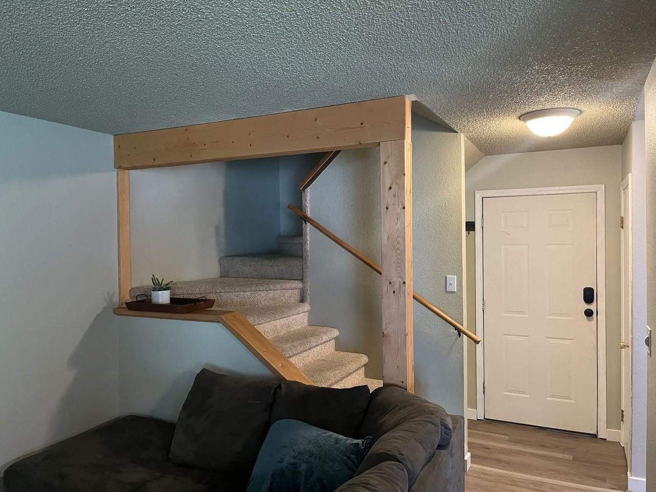 334 Prospectors Ln - Photo 7 of 14