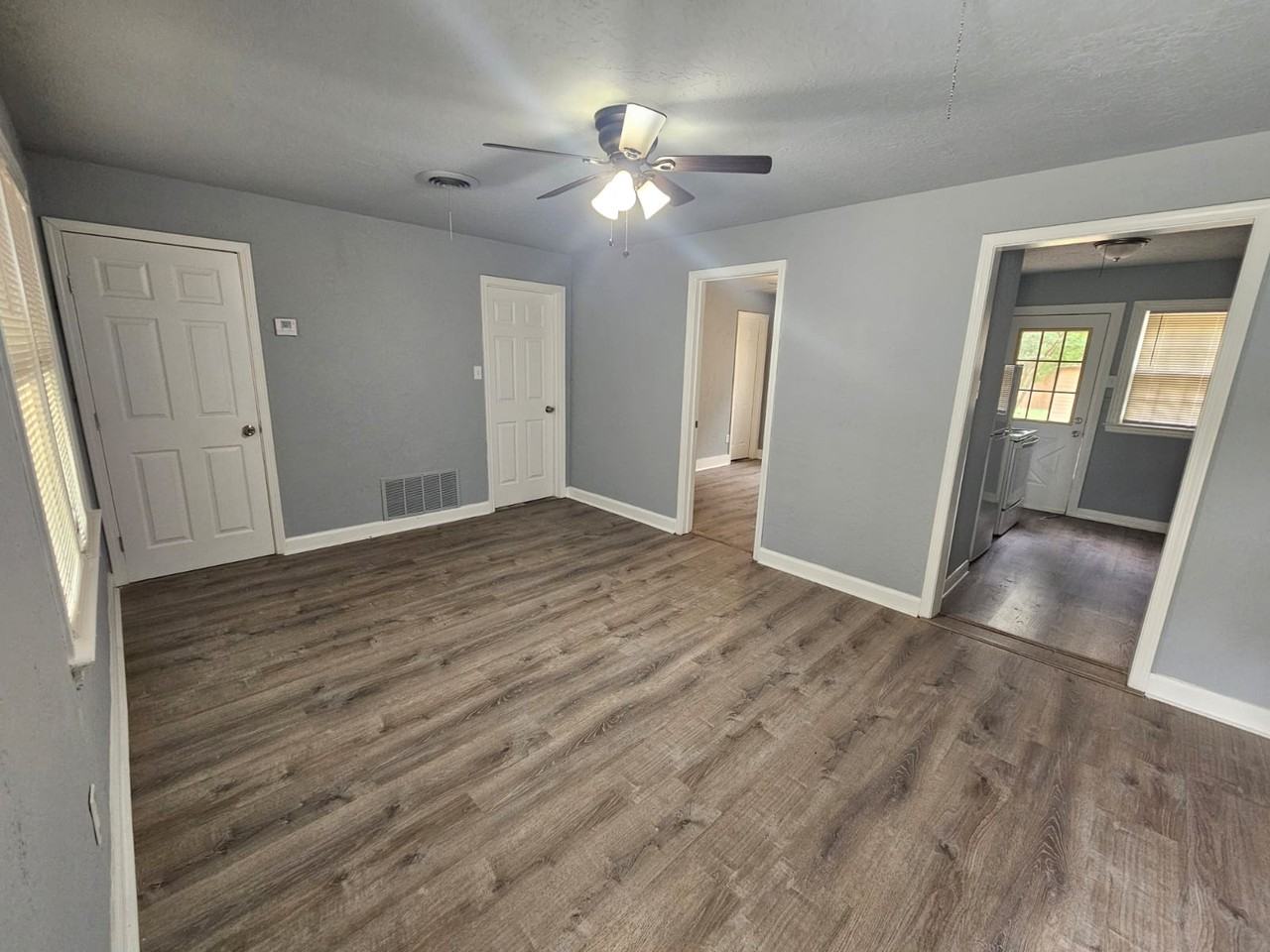 2107 Nw Baltimore Ave #1 - Photo 2 of 9