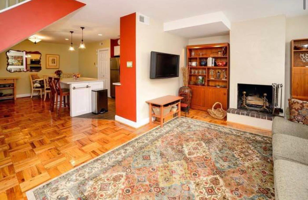812 Lombard St #32 - Photo 3 of 22
